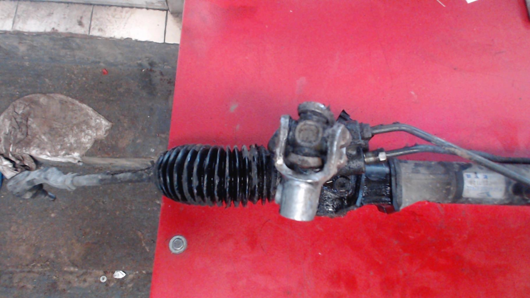 Cremaillere assistee DAIHATSU YRV Essence - 1