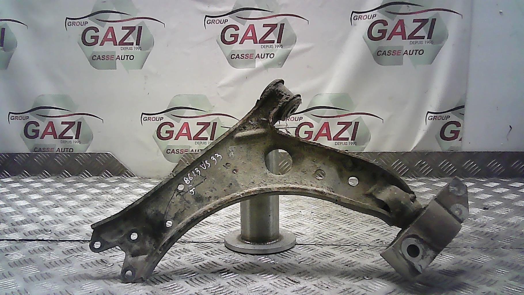 Triangle avant gauche VOLKSWAGEN GOLF 5 Essence - 1