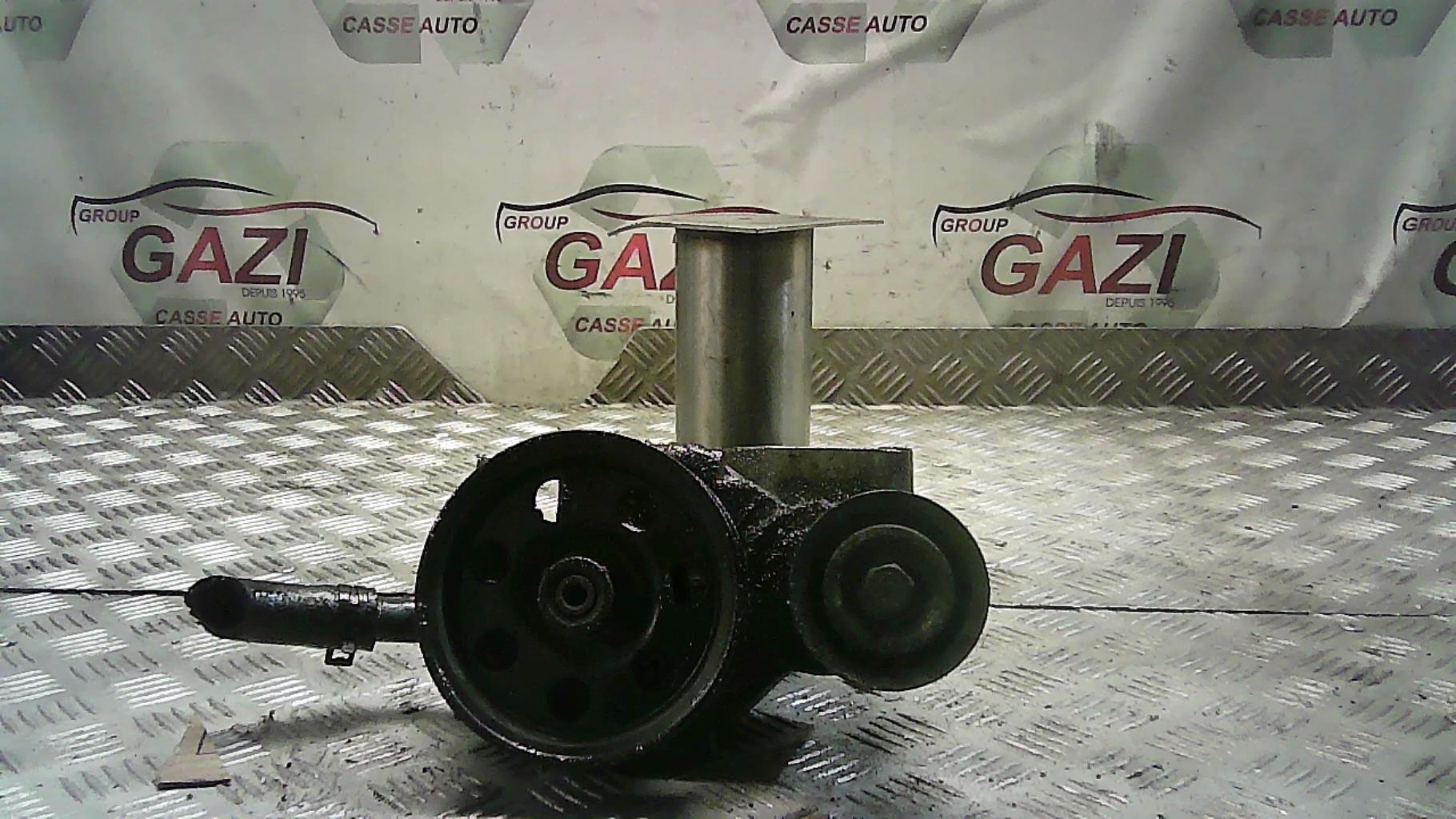 Pompe de direction FORD FOCUS 1 Essence - 1