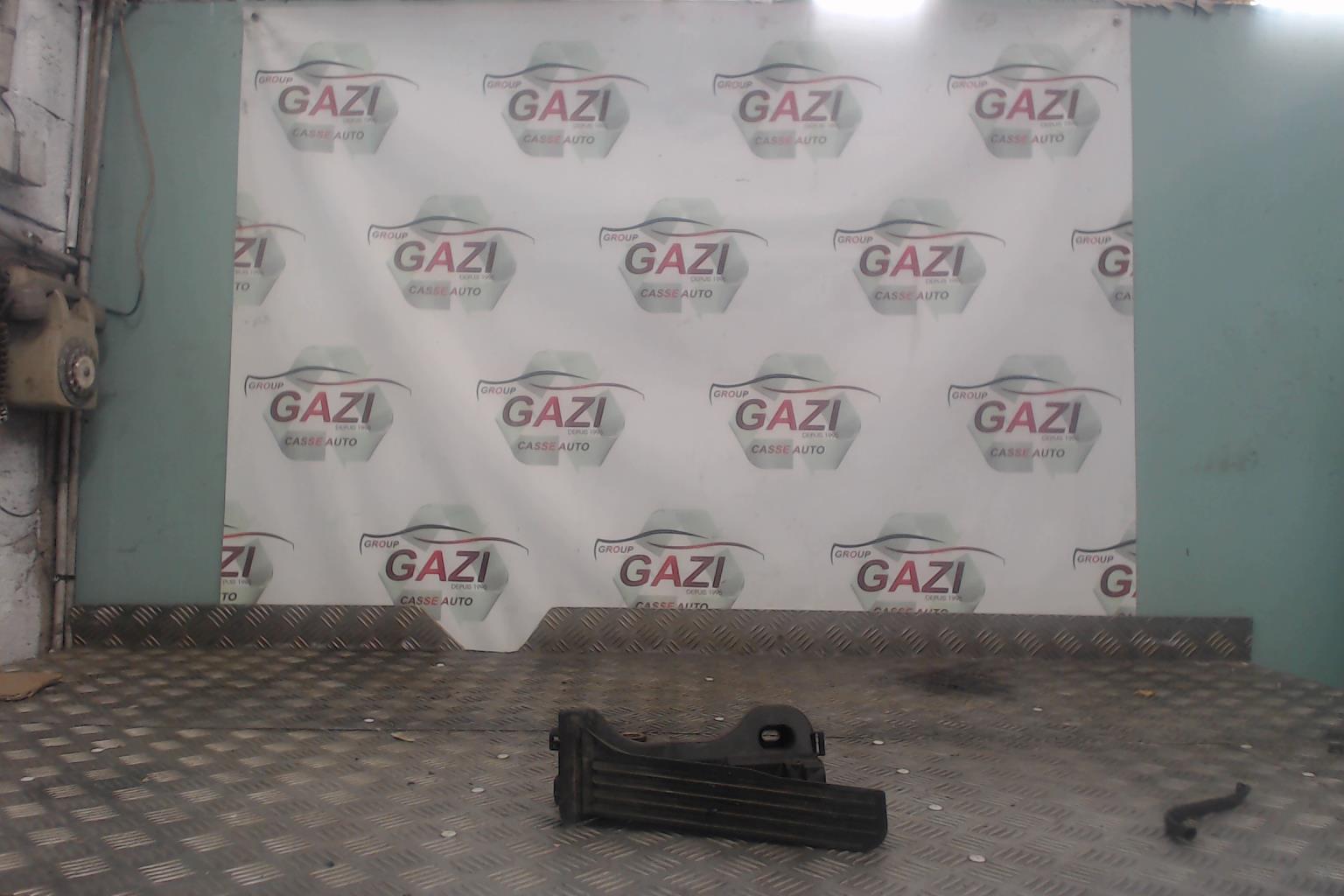 Pedale d'accelerateur VOLKSWAGEN GOLF 5 Diesel - 1