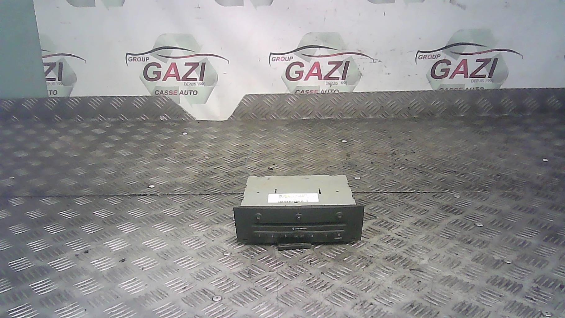 Autoradio d'origine RENAULT MEGANE 2 PHASE 1 Diesel - 1