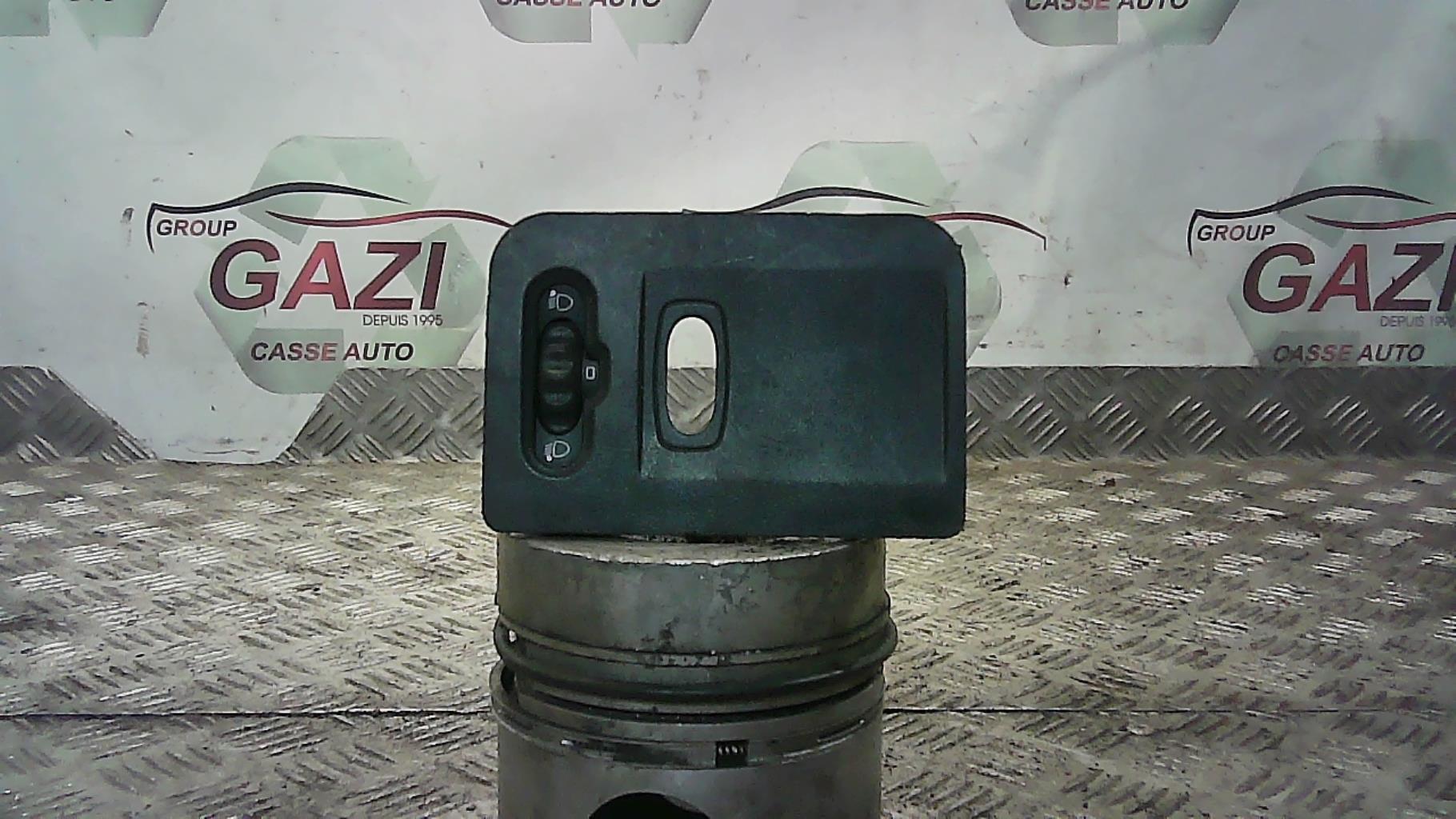 Commande de reglage hauteur de phare RENAULT CLIO 2 PHASE 1  - 1