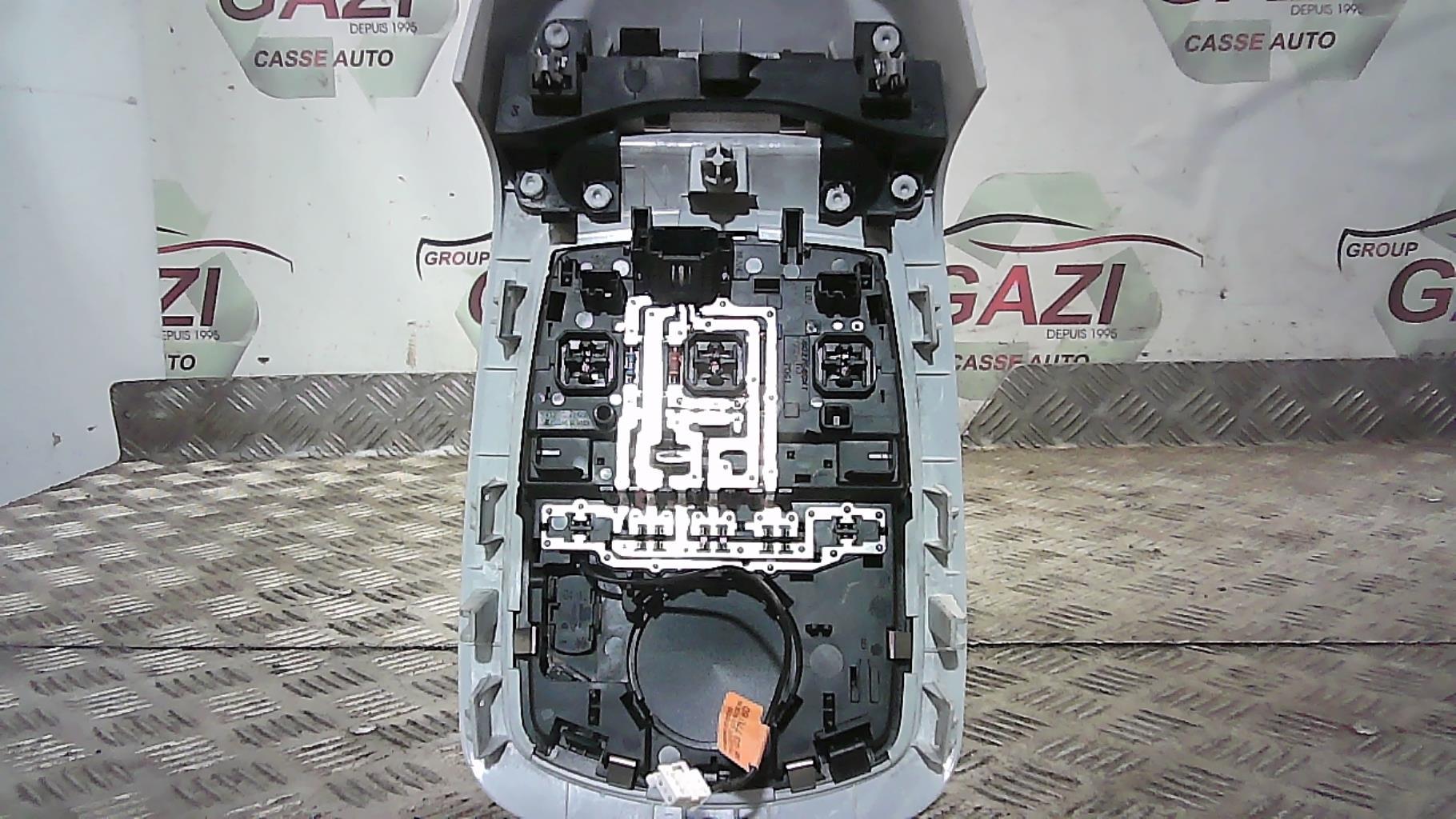 Eclairage de plafonnier PEUGEOT 508 1 PHASE 2 Diesel - 1