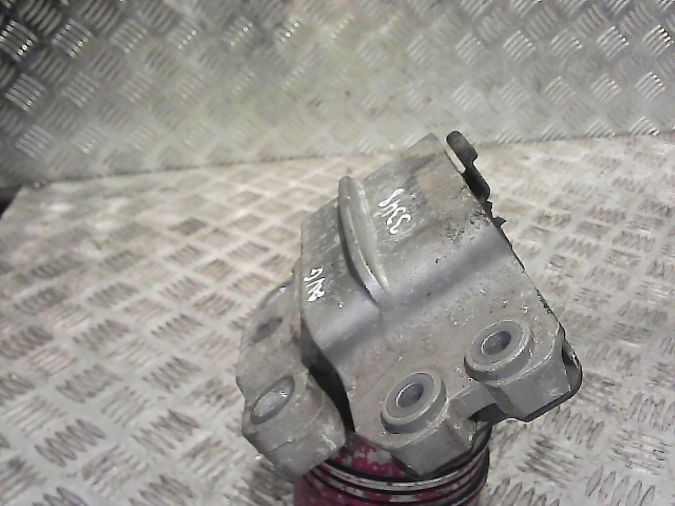 Support moteur gauche VOLKSWAGEN GOLF 5 Diesel - 1