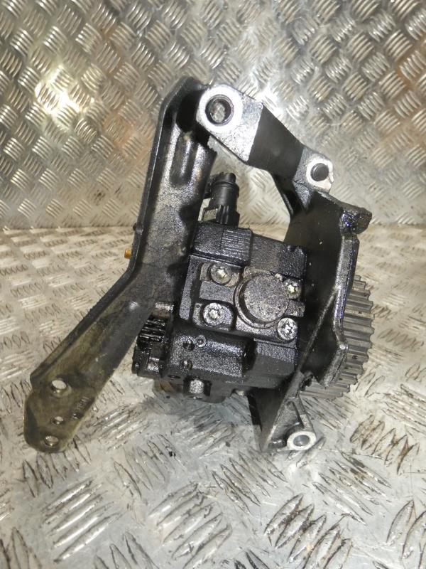 Pompe à injection PEUGEOT 307 PHASE 1 Diesel - 1
