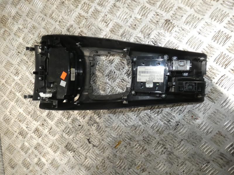 Console central (interieur plastique) RENAULT LAGUNA 3 PHASE 2 Diesel - 1