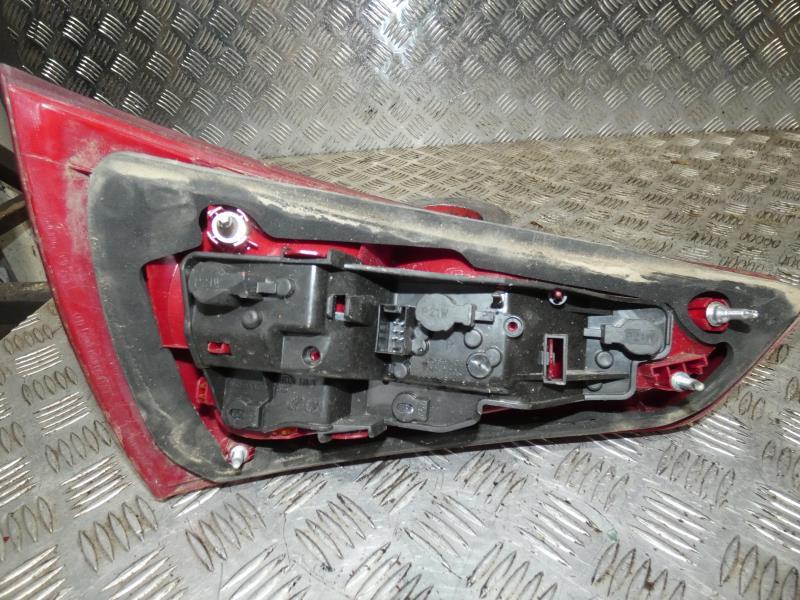 Feu arriere principal droit (feux) AUDI A1 1 SPORTBACK PHASE 1 Diesel - 1