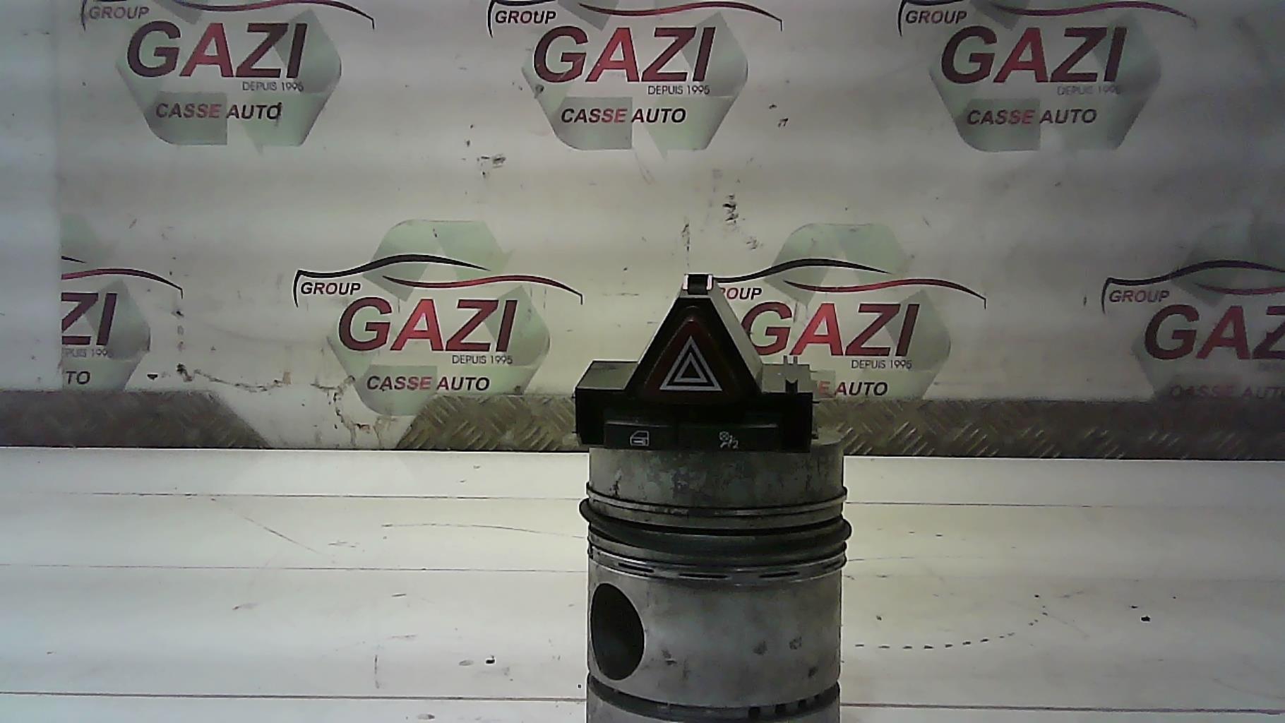 Bouton de warning OPEL CORSA D PHASE 1 Essence - 1