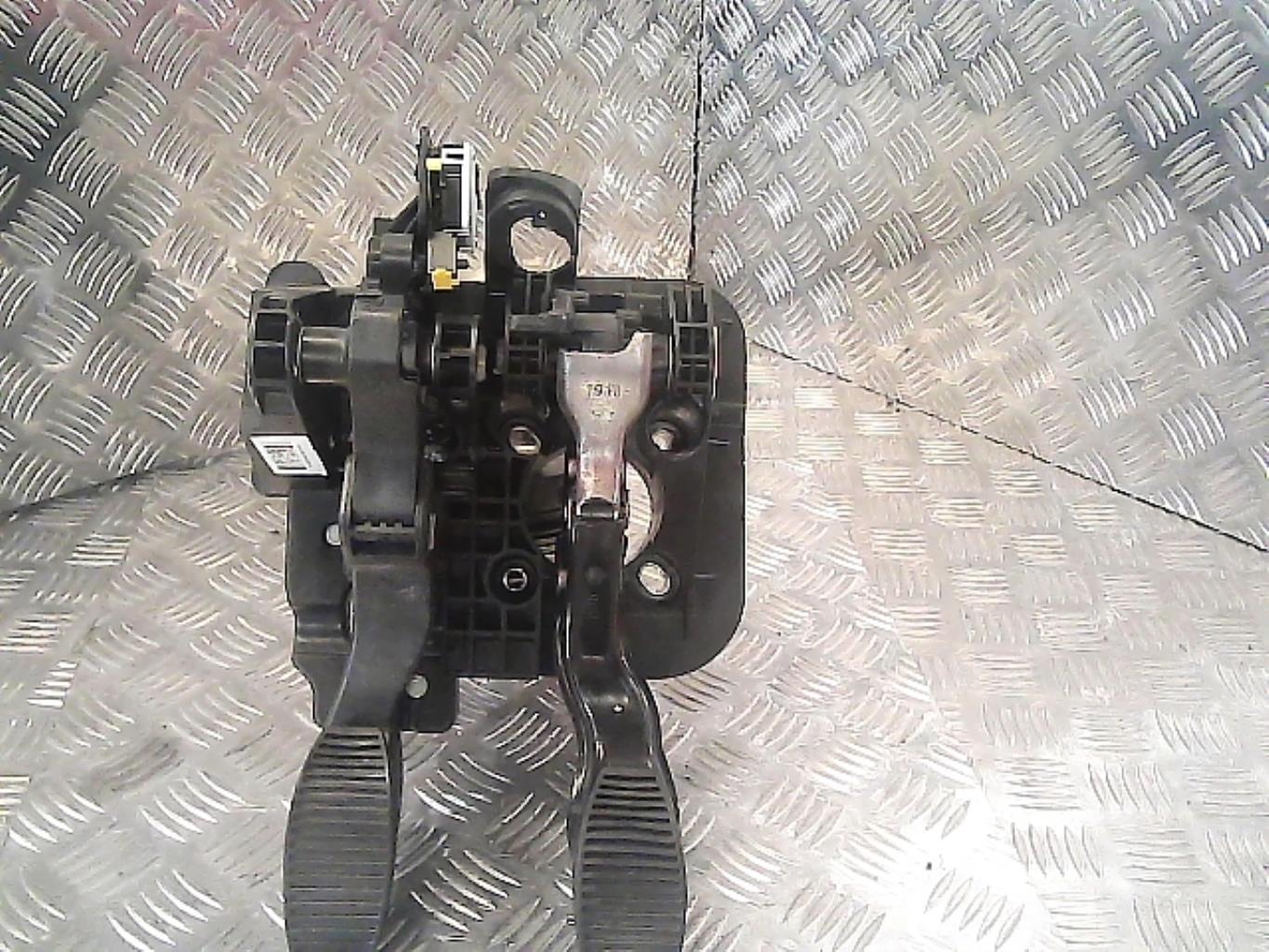 Pedalier FIAT 500 2 PHASE 2 Essence - 1