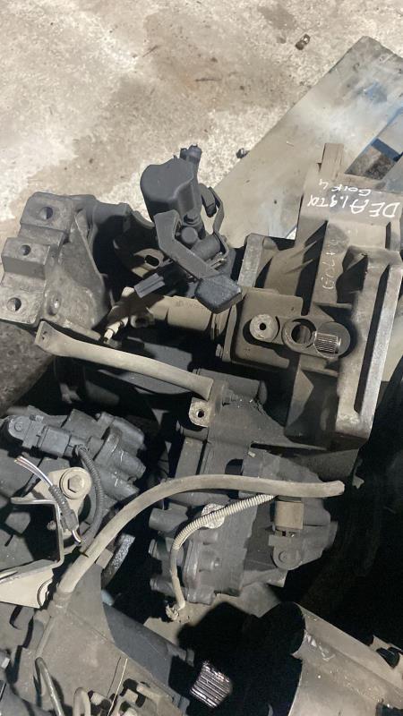Boite de vitesses VOLKSWAGEN GOLF 4 Diesel - 1
