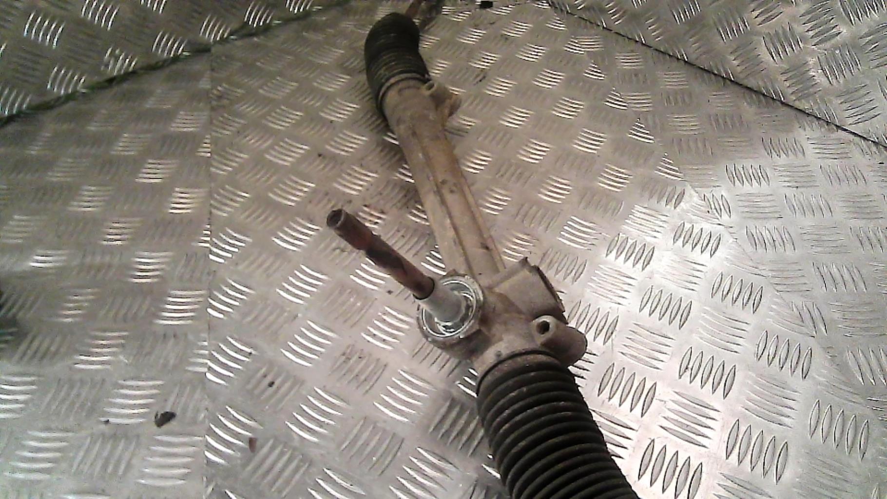 Cremaillere assistee FIAT PANDA 2 PHASE 1 Essence - 1