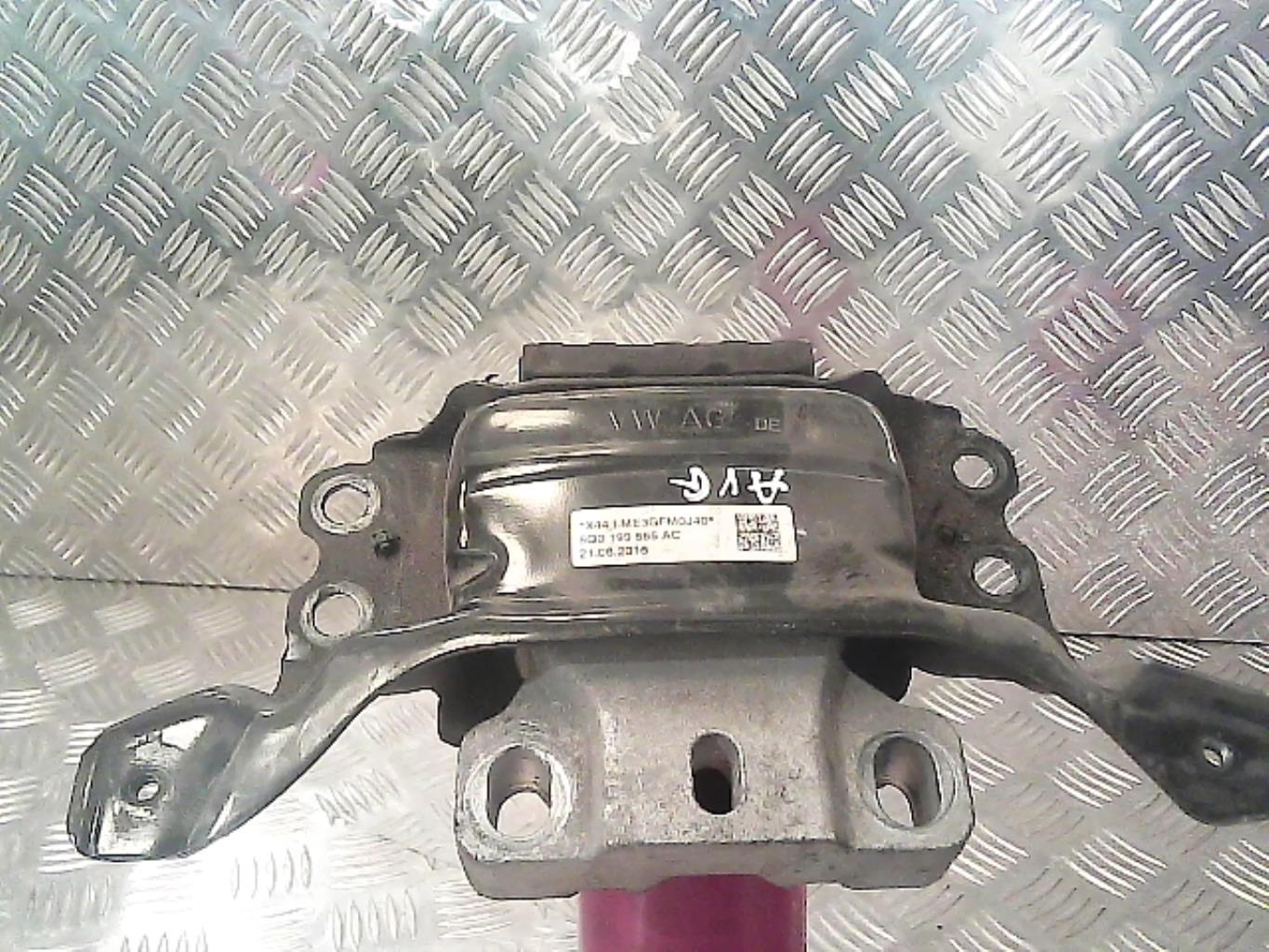 Support de boite VOLKSWAGEN PASSAT 7 PHASE 1 Diesel - 1