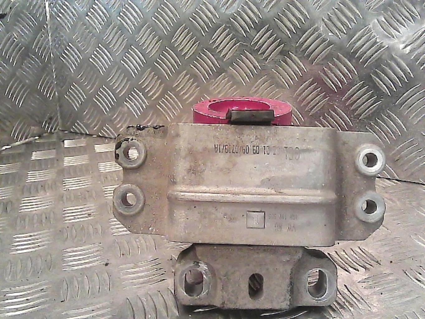 Support moteur VOLKSWAGEN GOLF 6 Diesel - 1