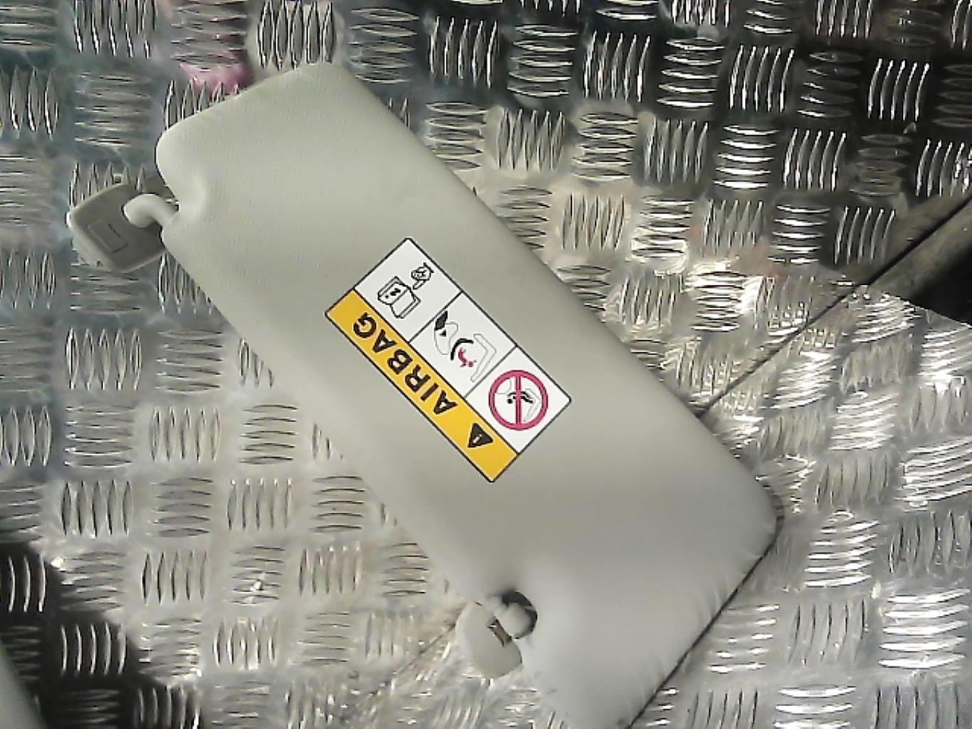 Pare soleil droit RENAULT CLIO 4 PHASE 1 Diesel - 1