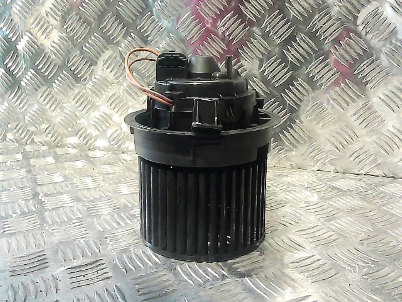 Ventilateur chauffage RENAULT CLIO 4 PHASE 1 Diesel - 1