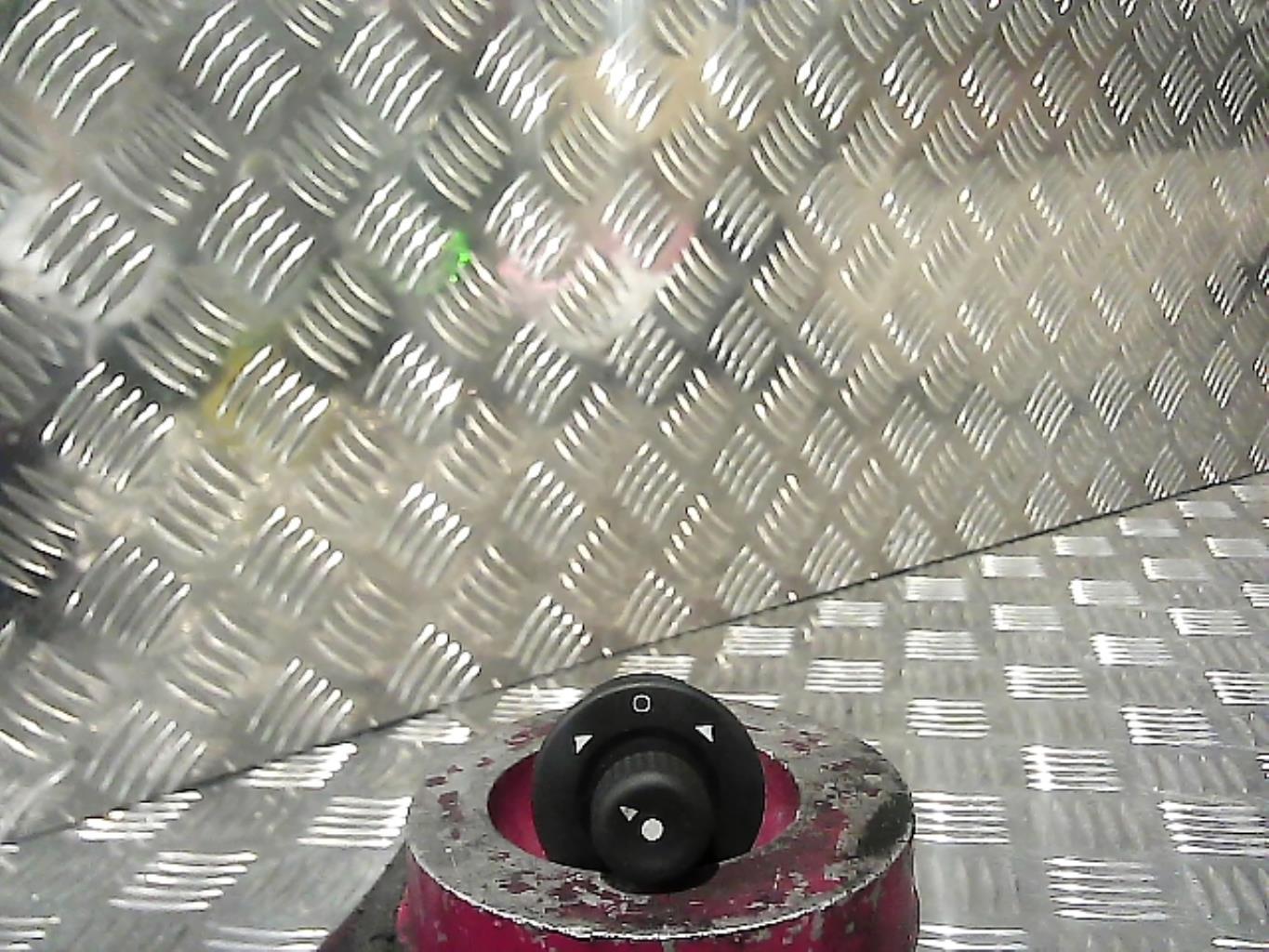 Commande retroviseurs CITROEN C3 1 PHASE 2 Diesel - 1