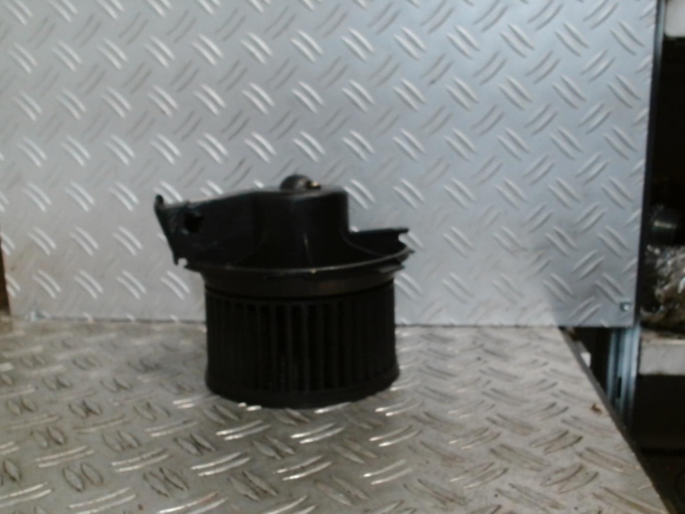 Pulseur d'air PEUGEOT 206 PHASE 2 Diesel - 1