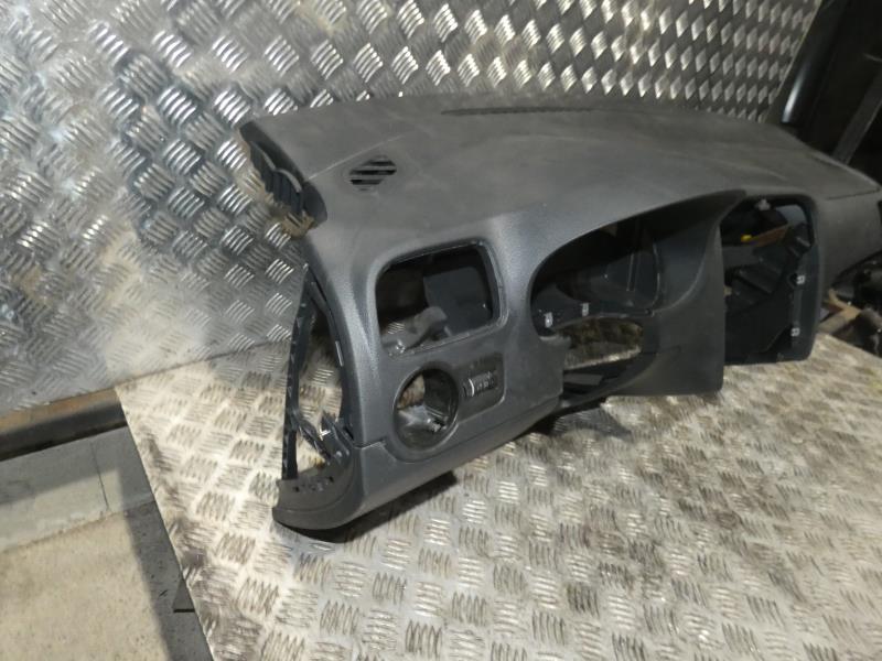 Tableau de bord VOLKSWAGEN POLO 5 PHASE 1 Essence - 1