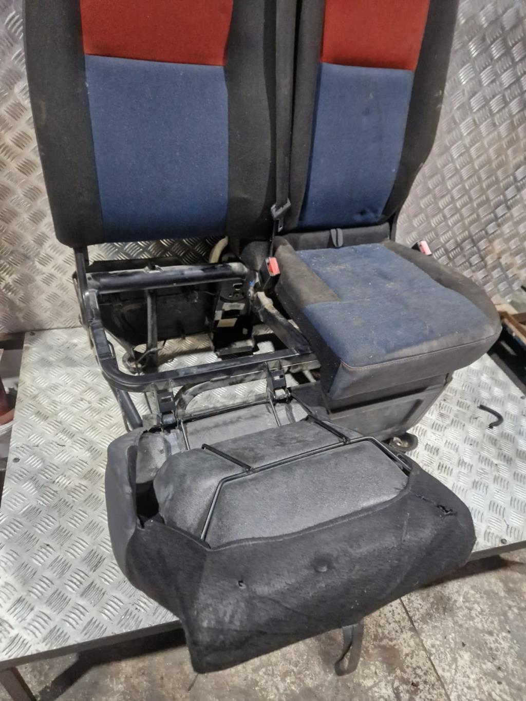 Siege avant droit (banquette double) RENAULT MASTER 3 PHASE 2 Diesel - 1