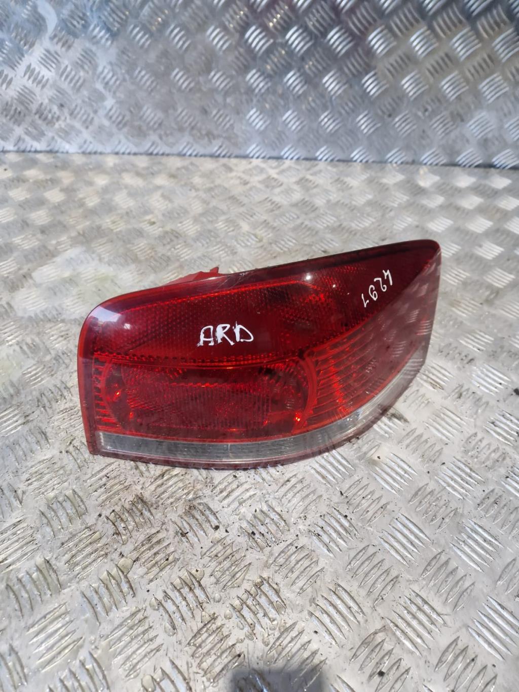 Feu arriere principal droit (feux) AUDI A3 2 PHASE 1 Diesel - 1