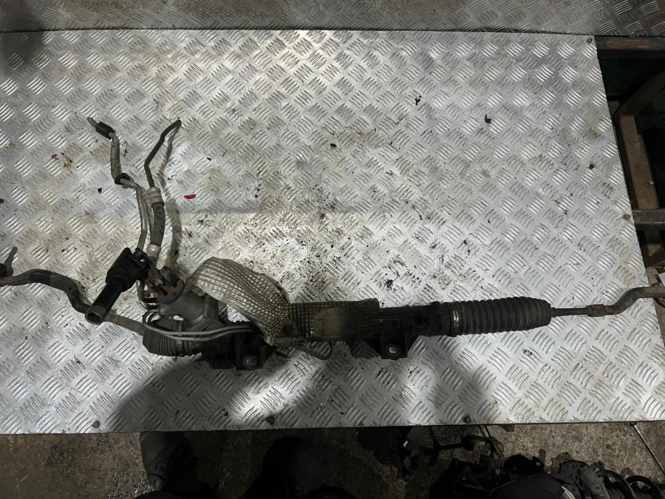 Cremaillere assistee RENAULT LAGUNA 3 PHASE 1 Diesel - 1
