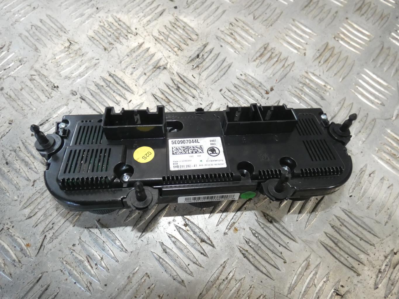 Commande chauffage SKODA OCTAVIA 3 PHASE 1 BREAK Diesel - 1