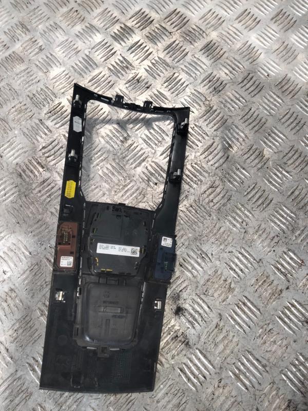 Console central (interieur plastique) PEUGEOT 508 1 PHASE 1 Diesel - 1