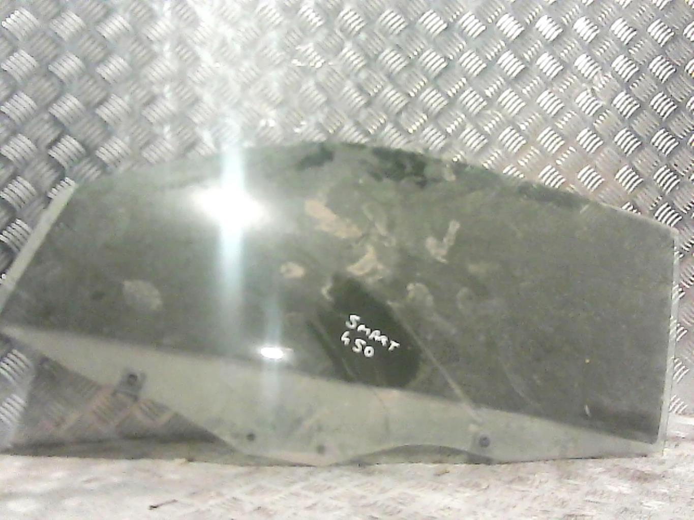 Vitre avant droit RENAULT CLIO 2 PHASE 1 Diesel - 1