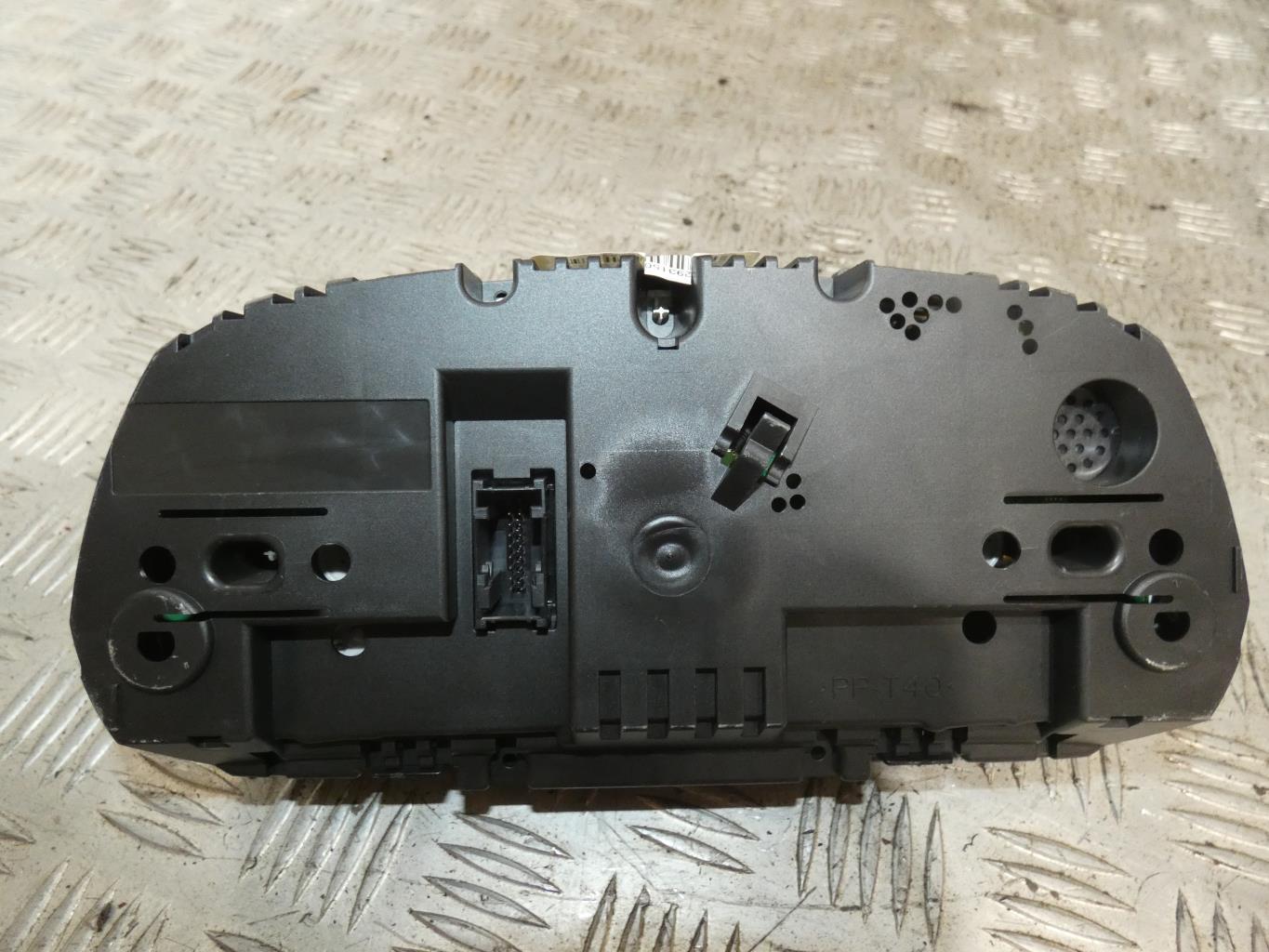 Compteur BMW SERIE 1 E87 PHASE 2 Diesel - 1