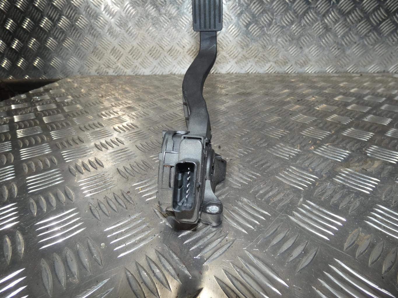 Pedale d'accelerateur PEUGEOT 207 PHASE 2 Diesel - 1