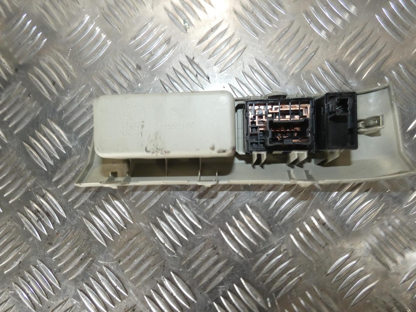 Commande retroviseurs NISSAN MICRA 3 PHASE 1 Diesel - 1