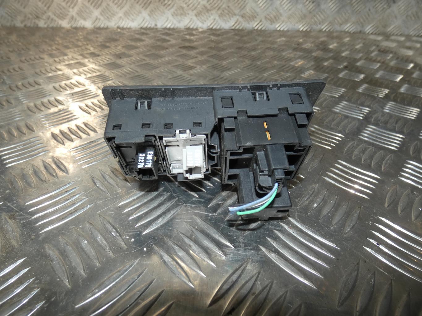 Commande de reglage hauteur de phare RENAULT LAGUNA 3 PHASE 1 Diesel - 1