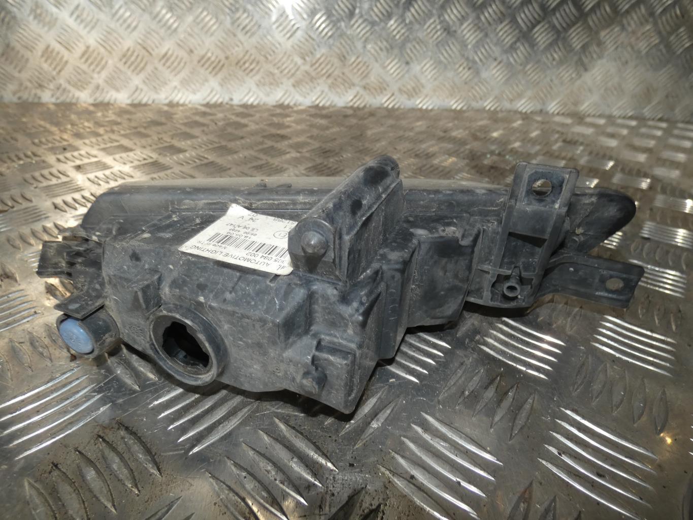 Anti brouillard droit (feux) BMW SERIE 1 E87 PHASE 2 Diesel - 1