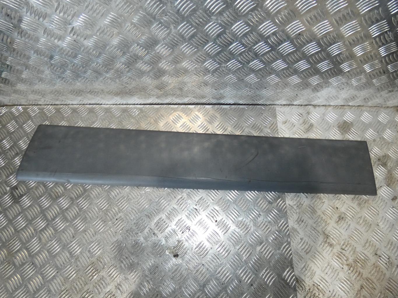 Baguette d'aile arrière gauche RENAULT TRAFIC 2 PHASE 1 Diesel - 1