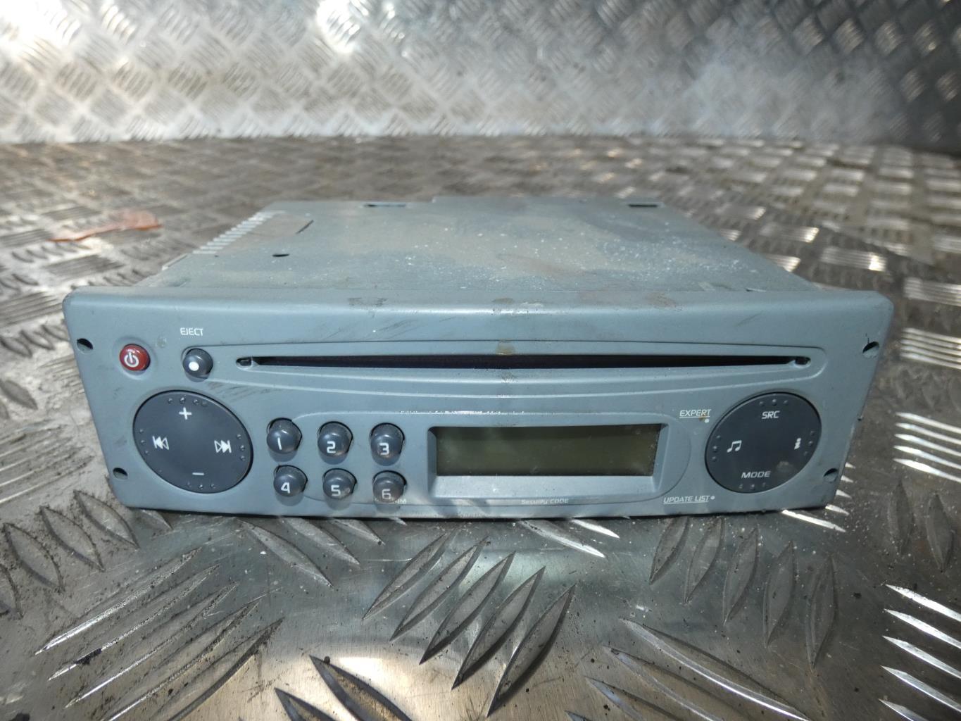 Autoradio d'origine RENAULT CLIO 2 CAMPUS PHASE 1 Diesel - 1
