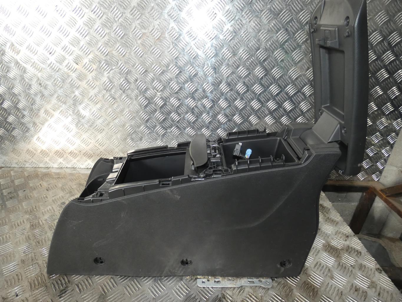 Accoudoir RENAULT SCENIC 4 Diesel - 1
