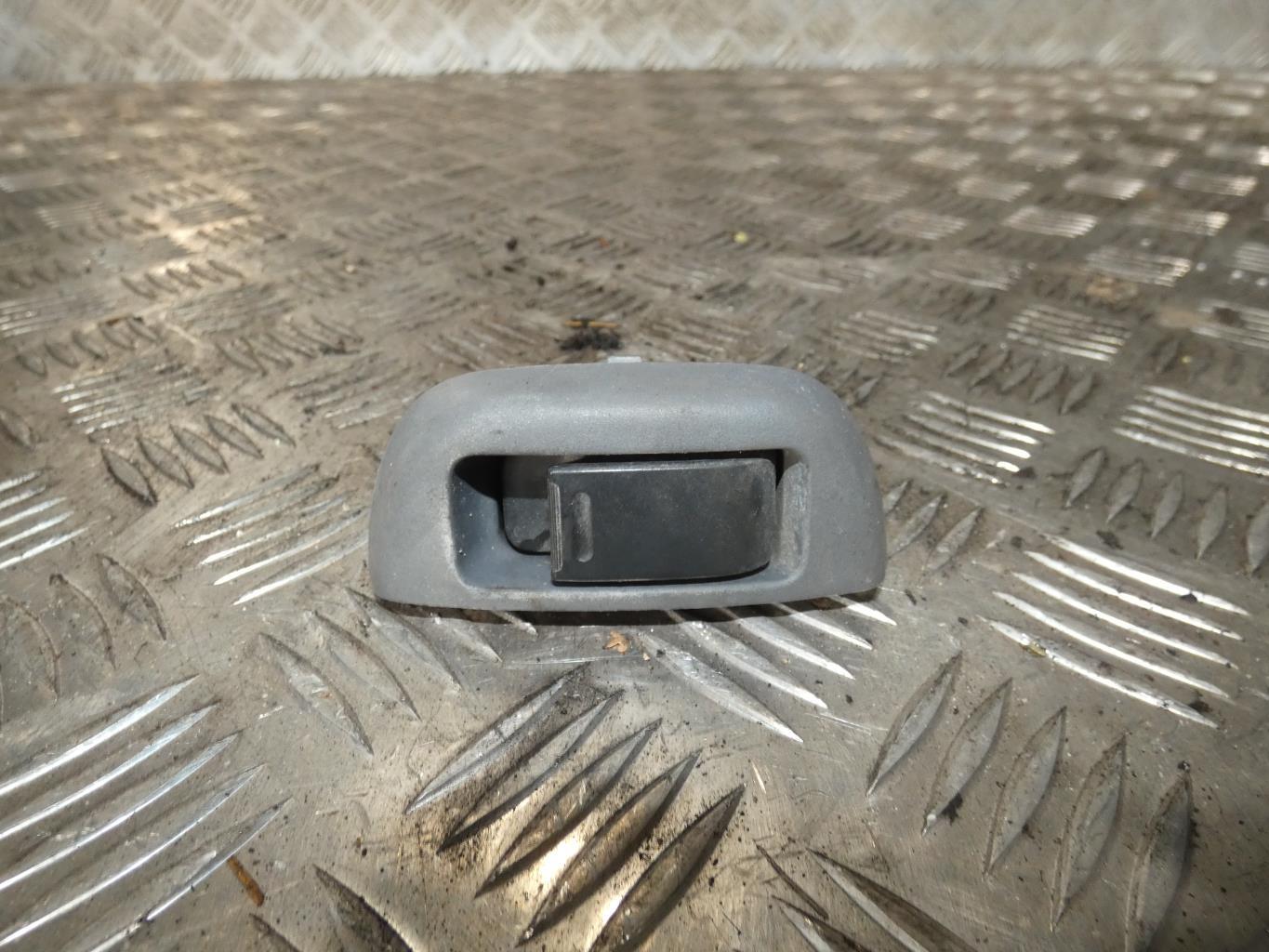 Bouton/Interrupteur TOYOTA AYGO 1 PHASE 1 Diesel - 1