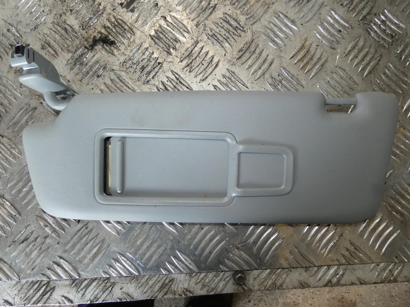 Pare soleil gauche AUDI A3 3 SPORTBACK PHASE 2 Essence - 1