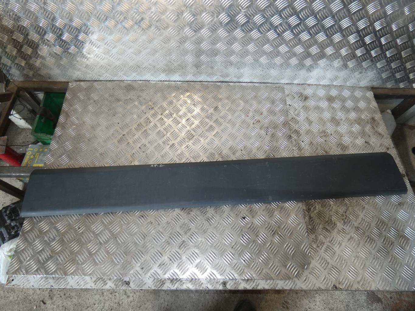Baguette d'aile arrière gauche RENAULT MASTER 3 PHASE 1 Diesel - 1