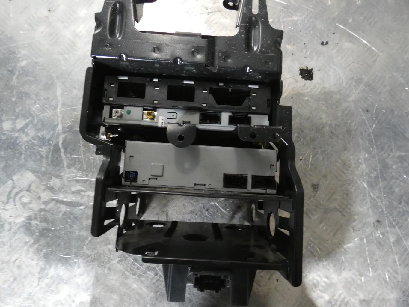 Autoradio AUDI A6 3 PHASE 1 Diesel - 1