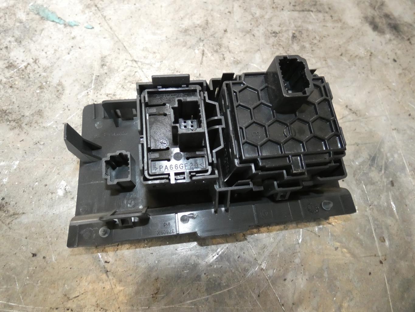 Commande de reglage hauteur de phare RENAULT LAGUNA 3 PHASE 3 Diesel - 1