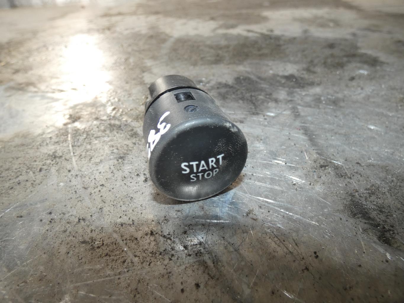Bouton de demarrage RENAULT MEGANE 3 PHASE 1 Diesel - 1