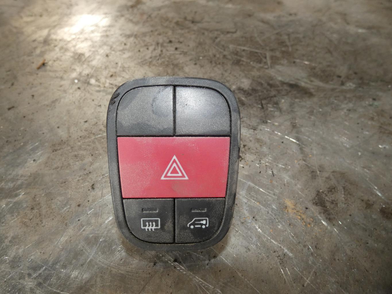 Bouton de warning CITROEN NEMO Diesel - 1