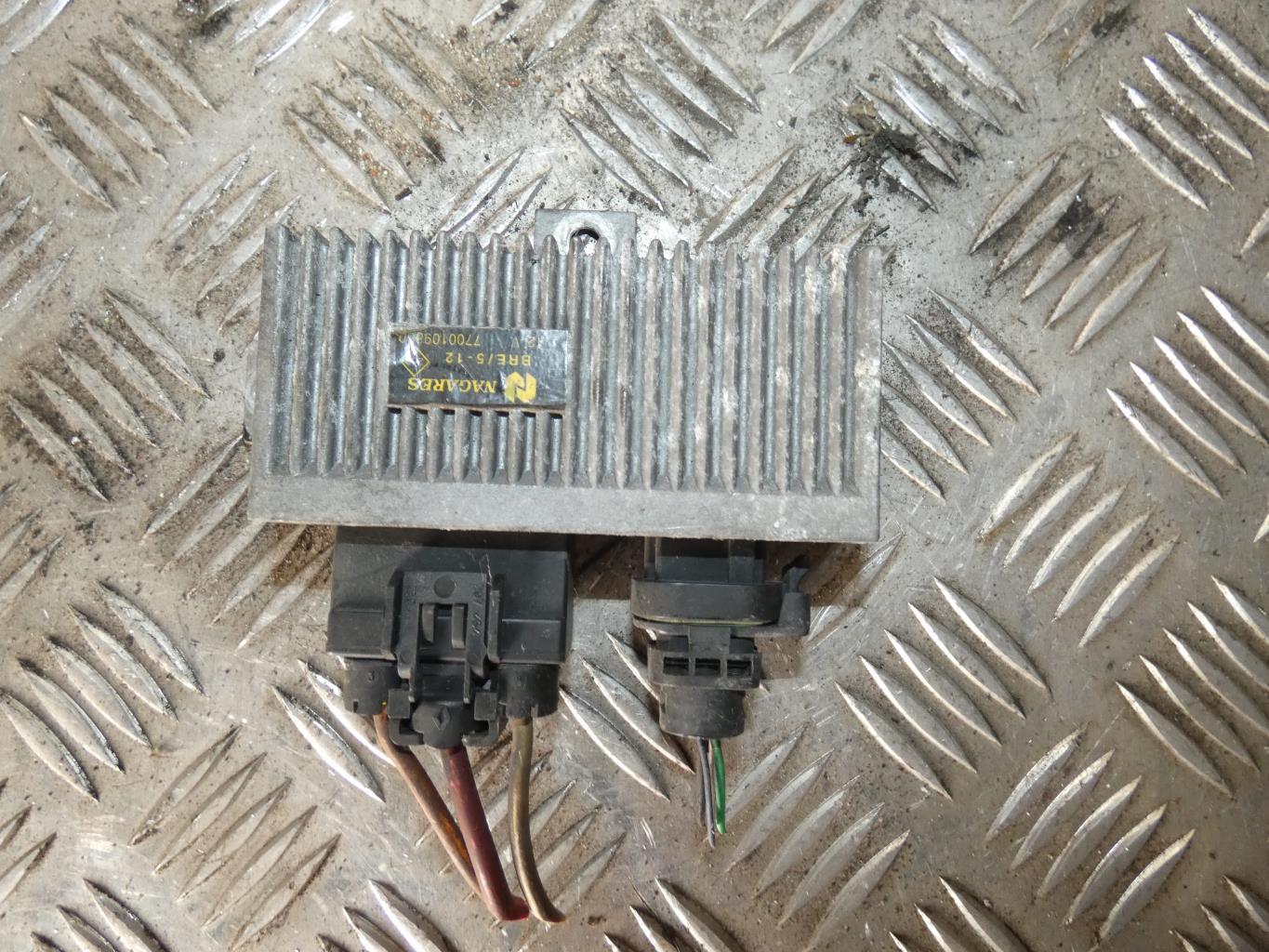 Boitier de prechauffage RENAULT CLIO 2 PHASE 1 Diesel - 1