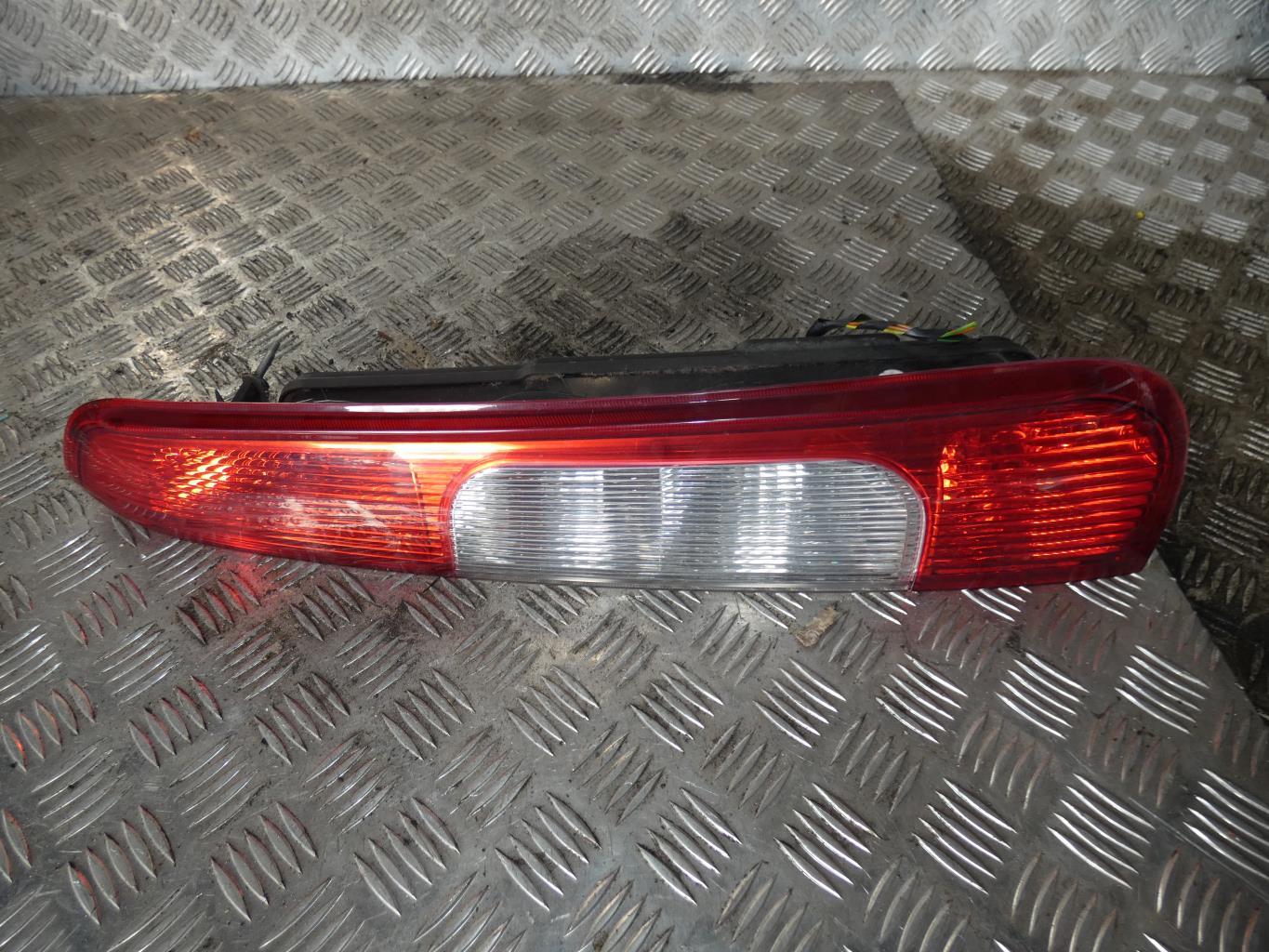Feu arriere principal droit (feux) FORD C-MAX 1 PHASE 1 Diesel - 1