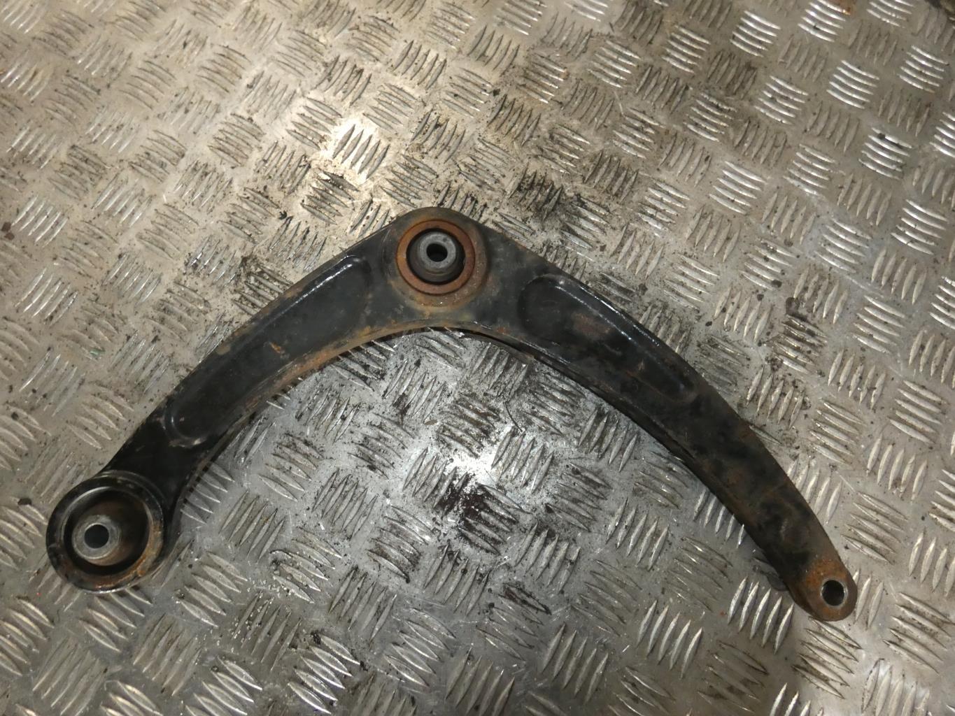 Triangle avant gauche PEUGEOT 307 PHASE 1 Diesel - 1