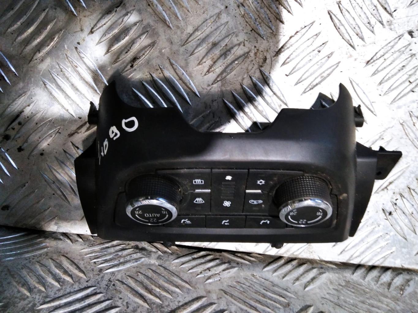 Commande chauffage OPEL ZAFIRA TOURER C PHASE 1 Diesel - 1