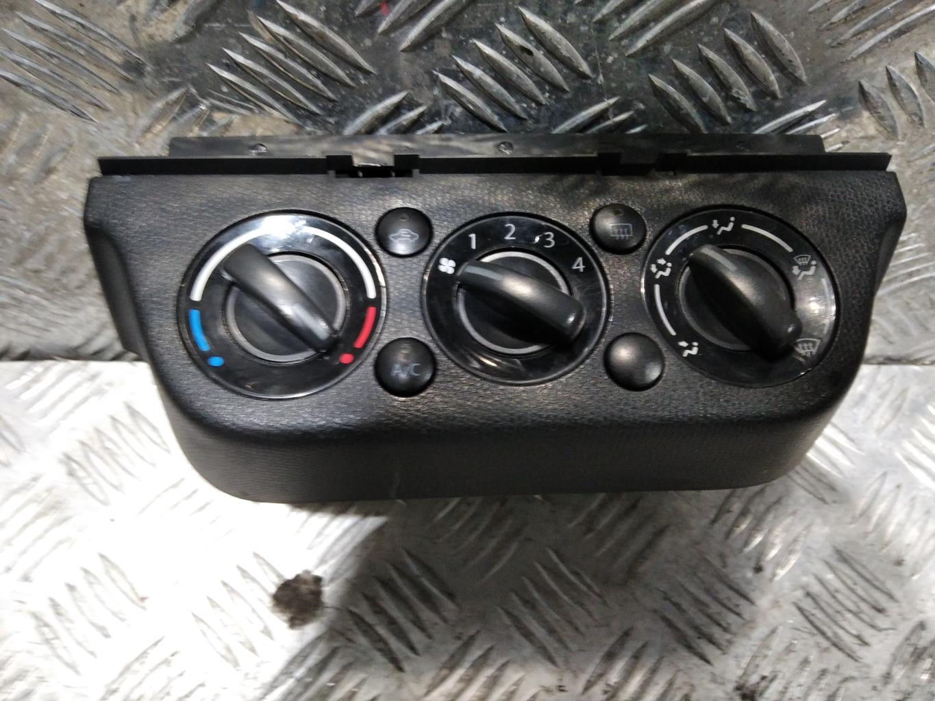 Commande chauffage SUZUKI SWIFT 3 Diesel - 1