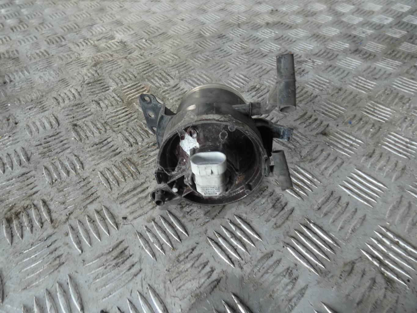 Anti brouillard droit (feux) BMW SERIE 3 E90 PHASE 1 Diesel - 1