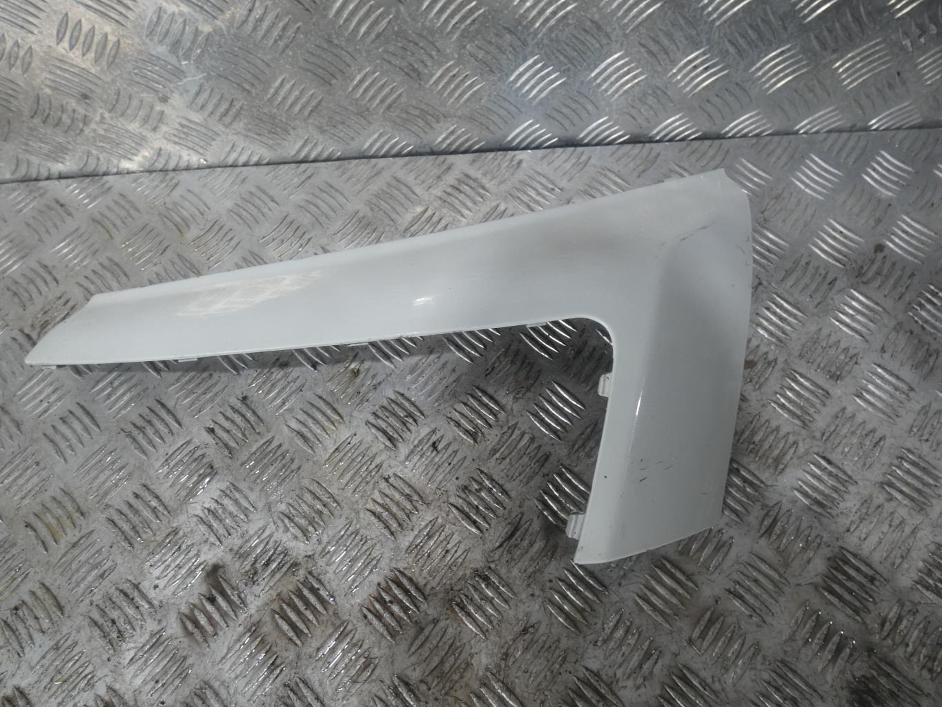 Crosse avant gauche PEUGEOT EXPERT 2 Diesel - 1